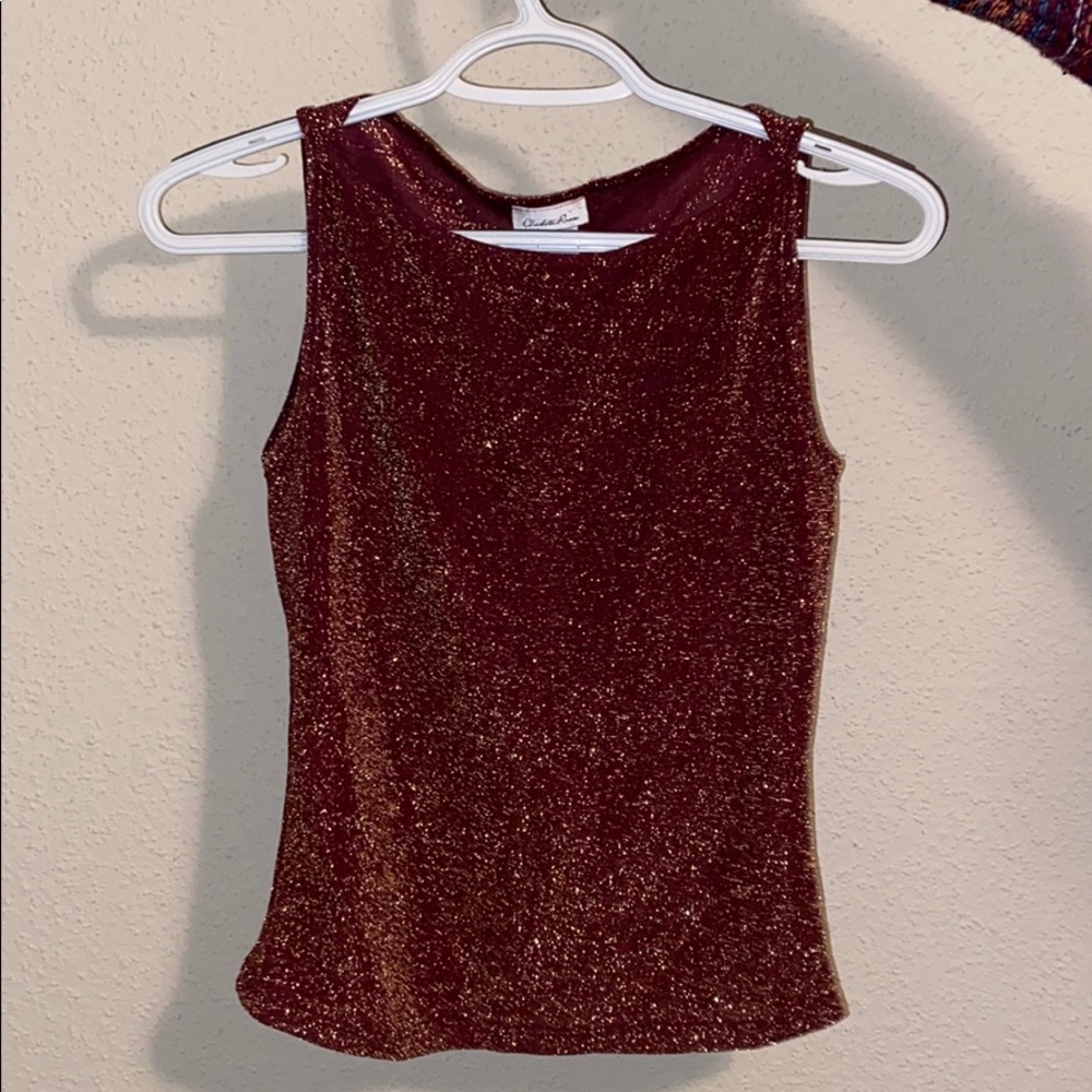 Red sparkly top